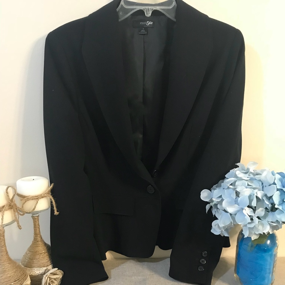 Black Blazer